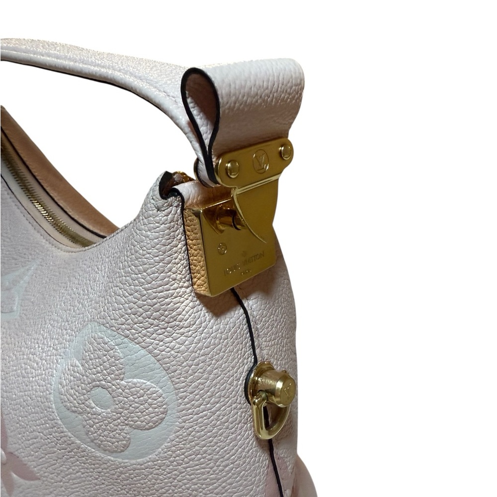 *SOLD* AUTHENTIC/MICROCHIPPED Louis Vuitton: Pink Marshmallow PM Empreinte Bag - Picture 14 of 17